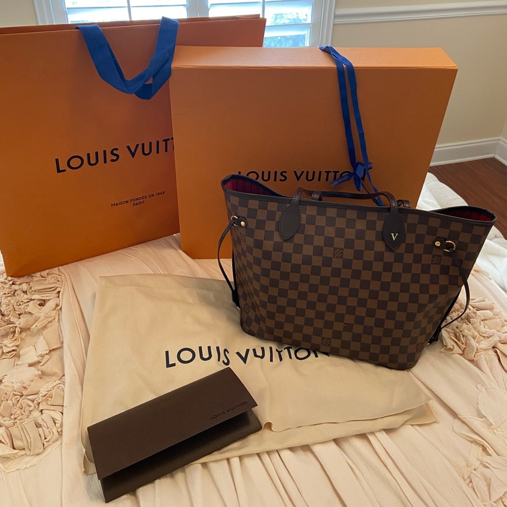 Louis Vuitton Neverfull MM